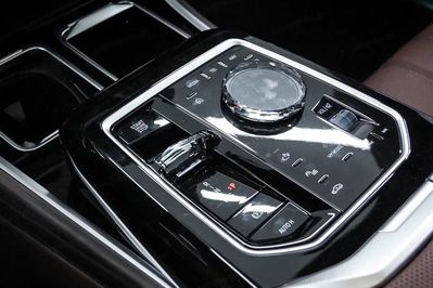 BMW Seria 7 M760e xDrive