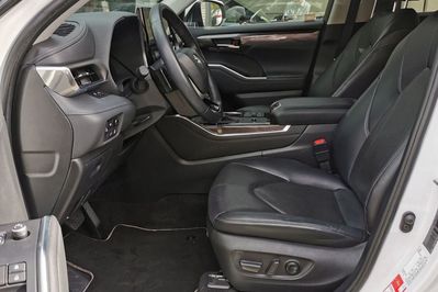 Toyota Highlander 2.5 Hybrid Prestige 4x4
