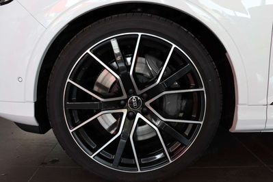 Audi Q7 50 TDI quattro S Line