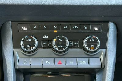 Skoda Karoq 1.5 TSI ACT 4x2 Style DSG