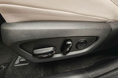 Lexus NX 350h Omotenashi 2.5 Hybrid AWD