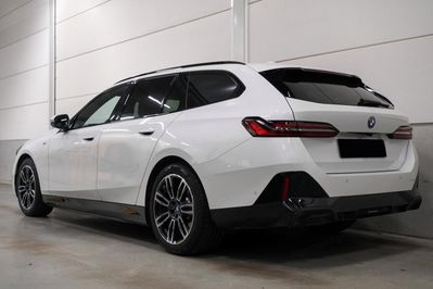 BMW Seria 5 Touring 520d xDrive M Sport