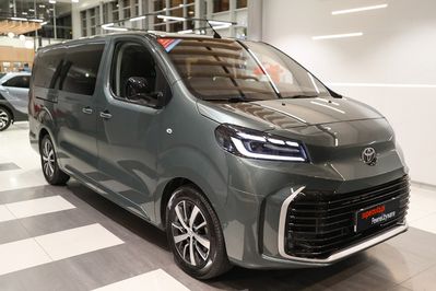 Toyota Proace Verso Long L2H1 Family AT