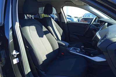 BMW Seria 1 118i aut