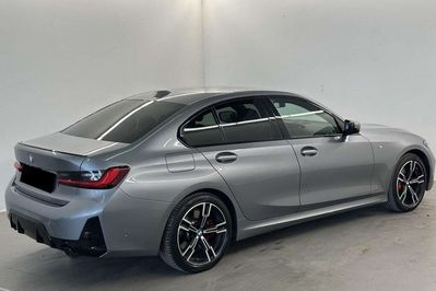 BMW Seria 3 330i xDrive M Sport