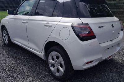 Suzuki Swift 1.2 Dualjet SHVS Premium Plus CVT