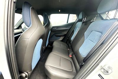 Volvo EX30 69kWh Single Motor Long Range Core