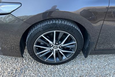 Toyota Camry 2.5 Hybrid