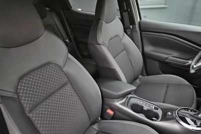 Nissan Juke N-Connecta 1.0 DIG-T