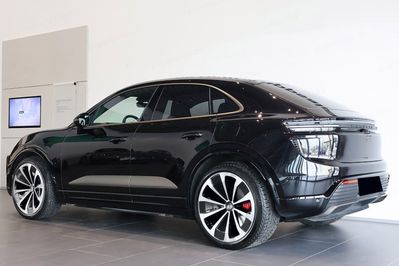 Porsche Macan Turbo