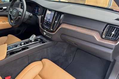 Volvo XC60 B5 B AWD Inscription