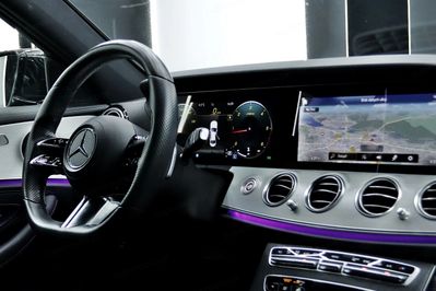 Mercedes Klasa E 220 d 4MATIC AMG Line