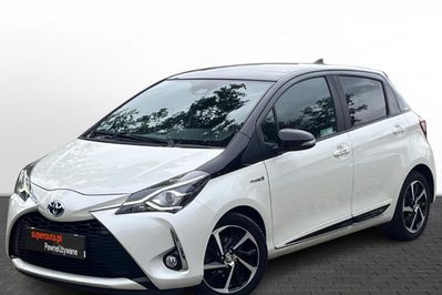 Toyota Yaris Hybrid 100 Selection