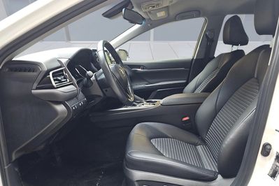 Toyota Camry 2.5 Hybrid Prestige