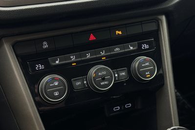 Volkswagen T-ROC 1.0 TSI Advance