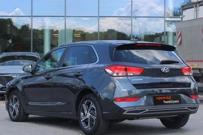 Hyundai i30 1.5 T-GDI 48V Smart DCT
