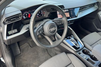 Audi A3 TFSI mHEV 110 kW Advanced S tronic