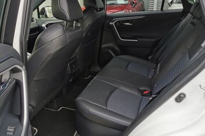 Toyota RAV4 2.5 Hybrid Selection 4x4