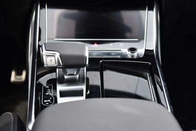 Audi Q8 50 TDI quattro