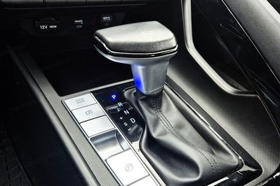 Hyundai Elantra 1.6 Smart DCT