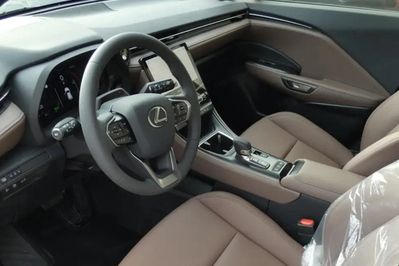 Lexus LBX Elegant 1.5 Hybrid