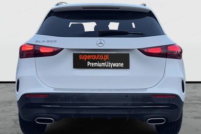 Mercedes GLA 200 AMG Line