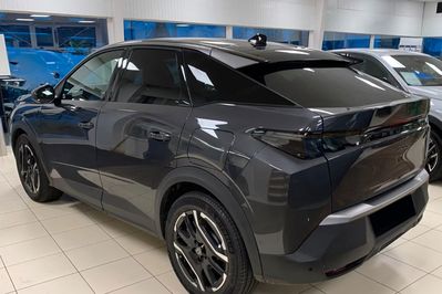 Peugeot 3008 GT Plug-in HYBRID e-DCS7 1.6 PHEV