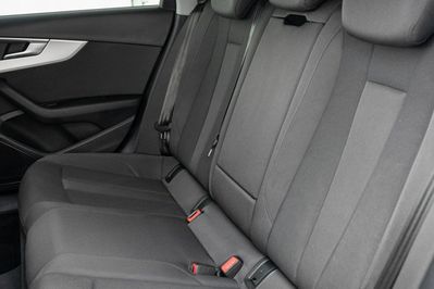 Audi A4 Avant 35 TFSI