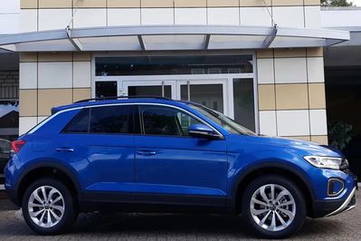 Volkswagen T-Roc Life Plus Special Edition 1.5 TSI DSG