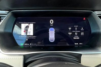 Tesla Model X X Long Range Plus