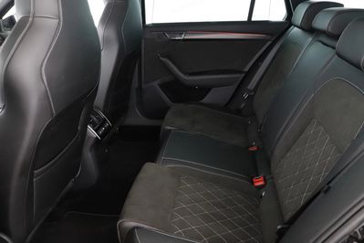 Skoda Superb 2.0 TDI 4x4 Sportline DSG