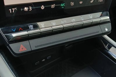 Renault Espace 1.2 E-Tech Full Hybrid 200 Iconic 7os.