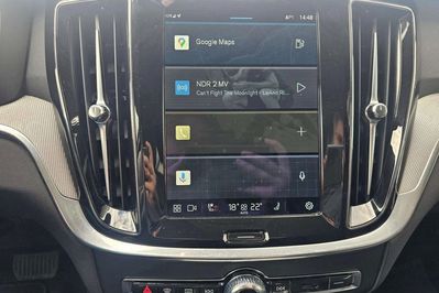 Volvo V60 B4 D Plus Dark