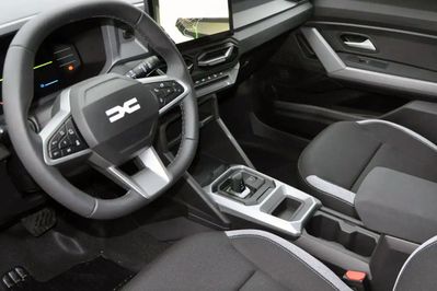 Dacia Duster Journey 1.8 Full Hybrid