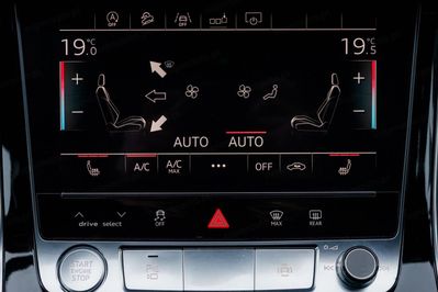 Audi Q8 50 TDI quattro S Line