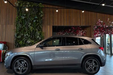 Mercedes GLA 220  4-Matic AMG Line