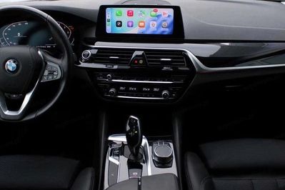 BMW Seria 5 520d xDrive Sport Line sport-aut