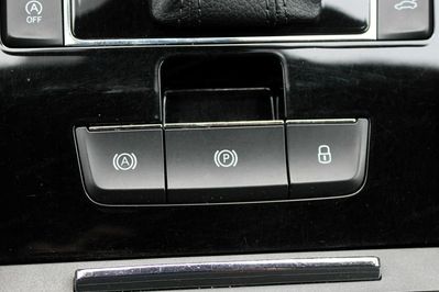 Skoda Superb 2.0 Tdi Scr Style Dsg