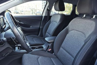 Hyundai i30 1.5 T-GDI Smart DCT