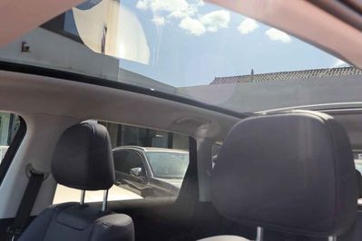 Leapmotor C10 Design 1.5 Hybrid