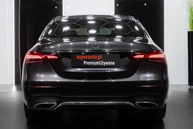 Mercedes E Klasa 300 e 4MATIC AMG/Avantgarde