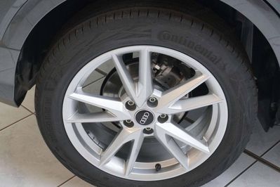 Audi Q2 35 TFSI S Line