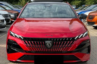 Peugeot 308 GT Exclusive S&S e-DCS6 1.2 mHEV