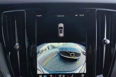 Volvo V60 B4 B Plus Dark aut