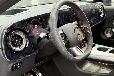 Mercedes CLA 200 4-Matic  AMG Line