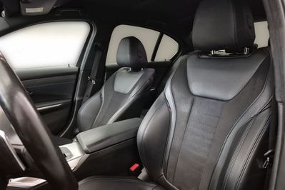 BMW Seria 3 320d xDrive M Sport
