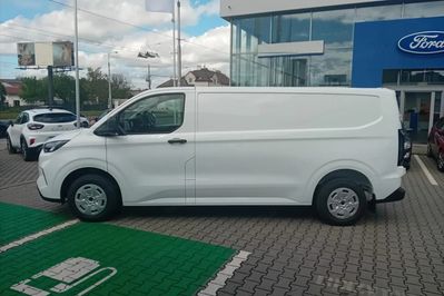 Ford Transit Custom 320 L2H1 Trend A8