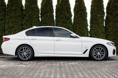 BMW Seria 5 520d xDrive M Sport sport-aut