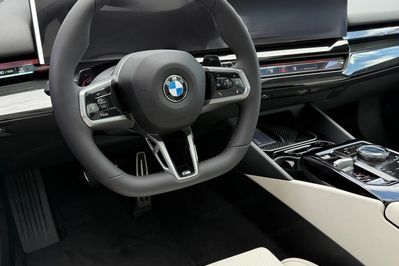 BMW Seria 5 520d xDrive M Sport