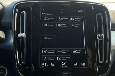 Volvo XC40 T3 Momentum Pro aut